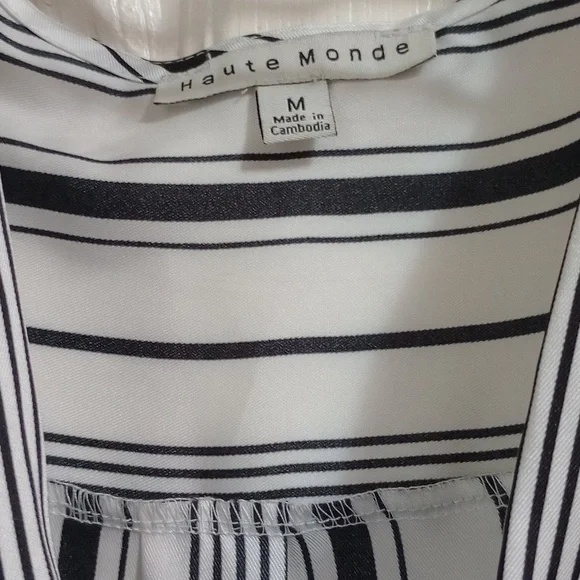 Blouse By Haute Monde - Picture 5 of 10